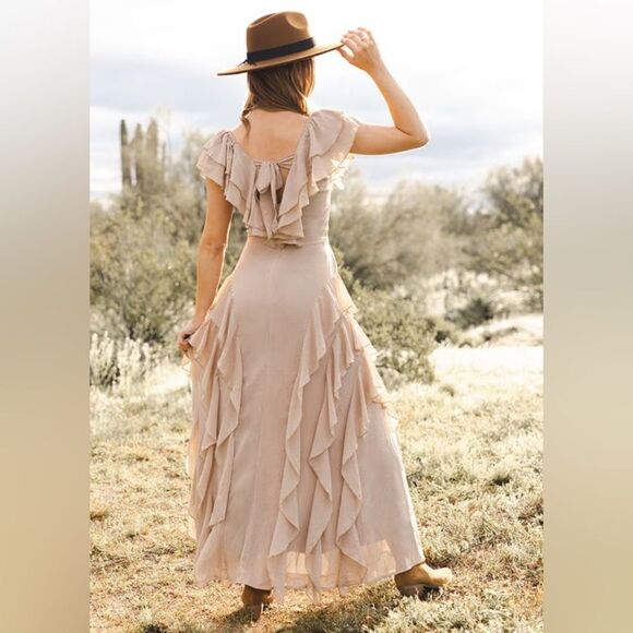 Joyfolie • Sylvia flutter dress in light taupe - Picture 3 of 10